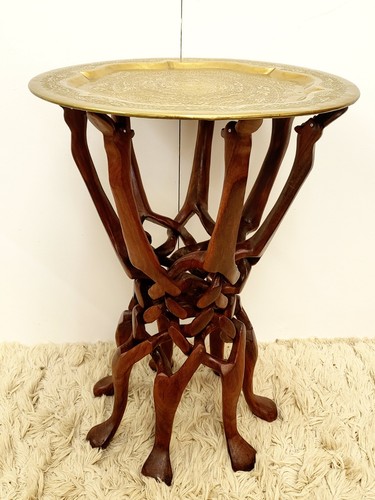 Middle eastern vintage - middle,